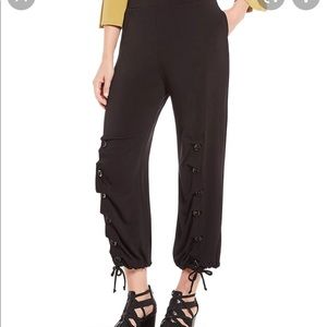 IC by Connie crop pant